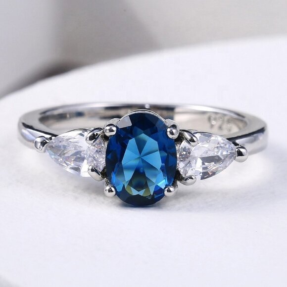 Dainty Anillos Oval Royal Blue Gemstone Beautiful Rings for Women, PD028 - Picture 1 of 7